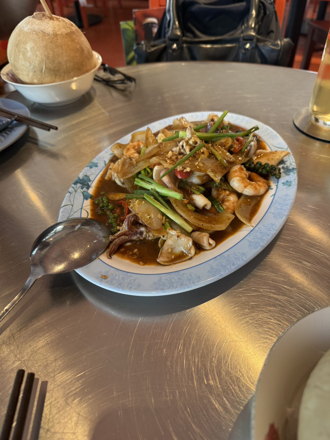 カンボジア料理 クイティウ - あじさい不動産