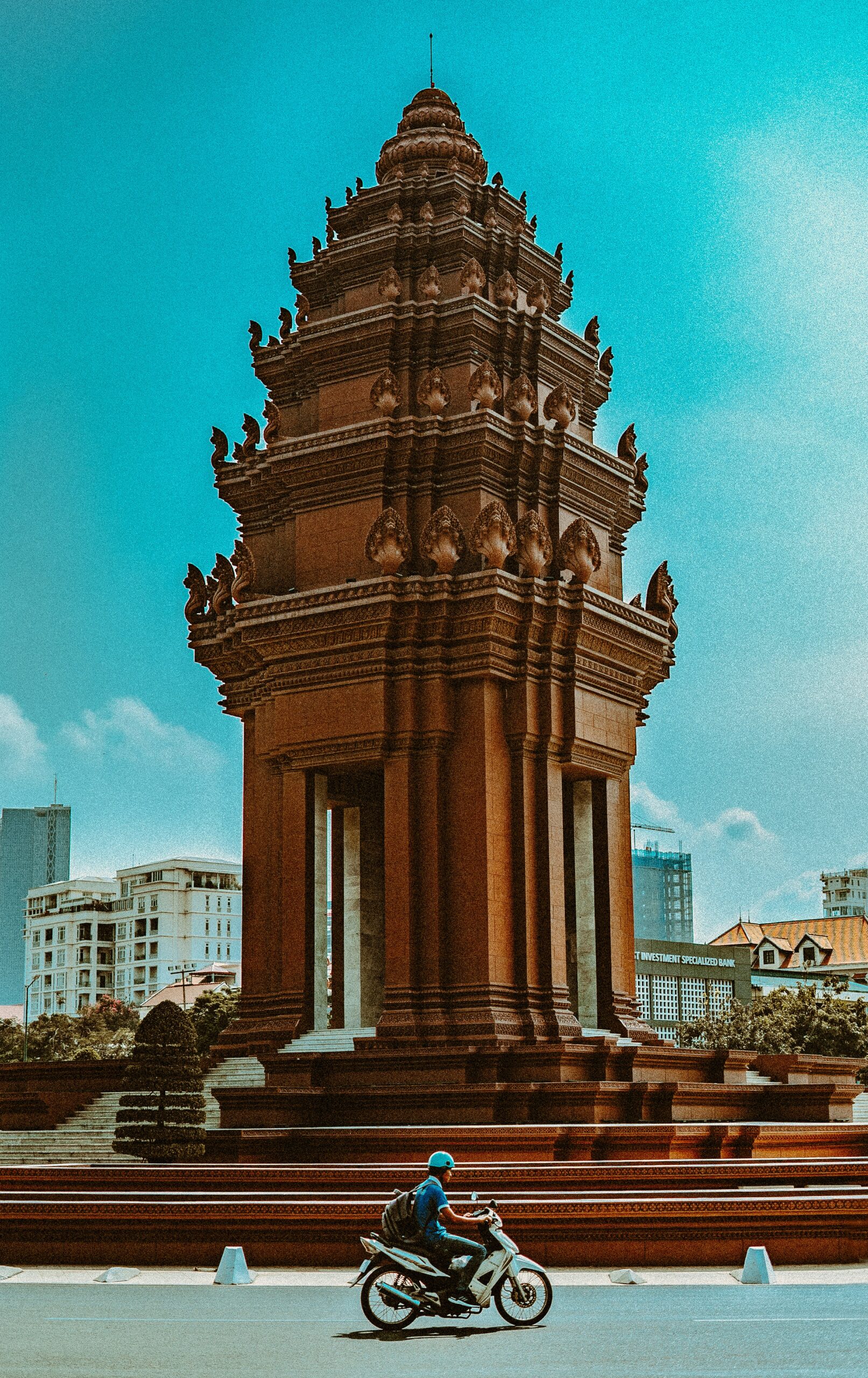 プノンペン中心部 - あじさい不動産