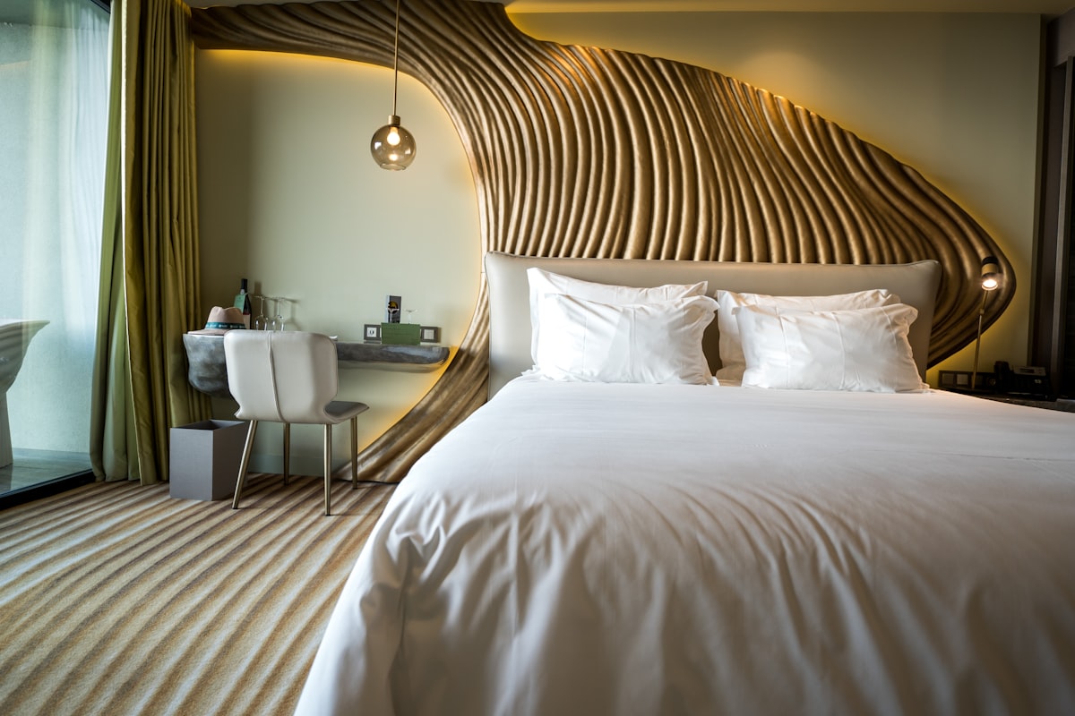 ホテルロビー ラグジュアリー - あじさいリアルエステート